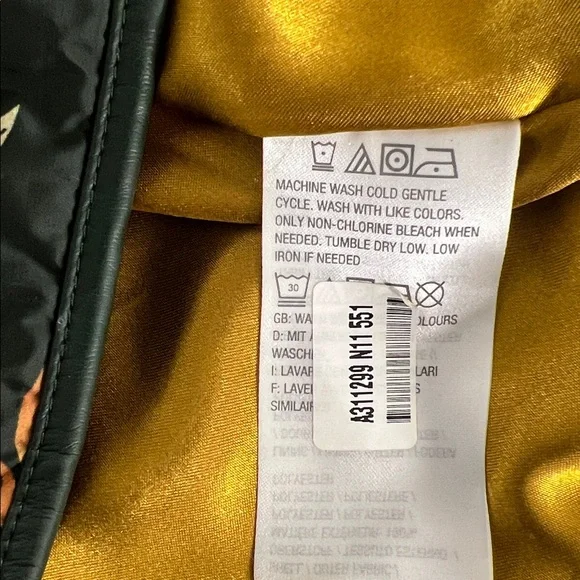 Dennis By Dennis Basso Women's Light Puffer Jacket Size M - Picture 12 of 12